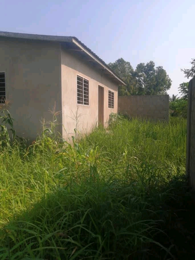 Maison en vente a Lomé agoe apessito
