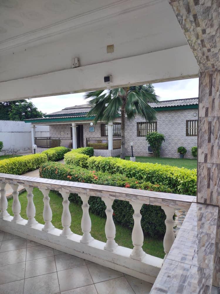 Villa en vente a Lomé totsi