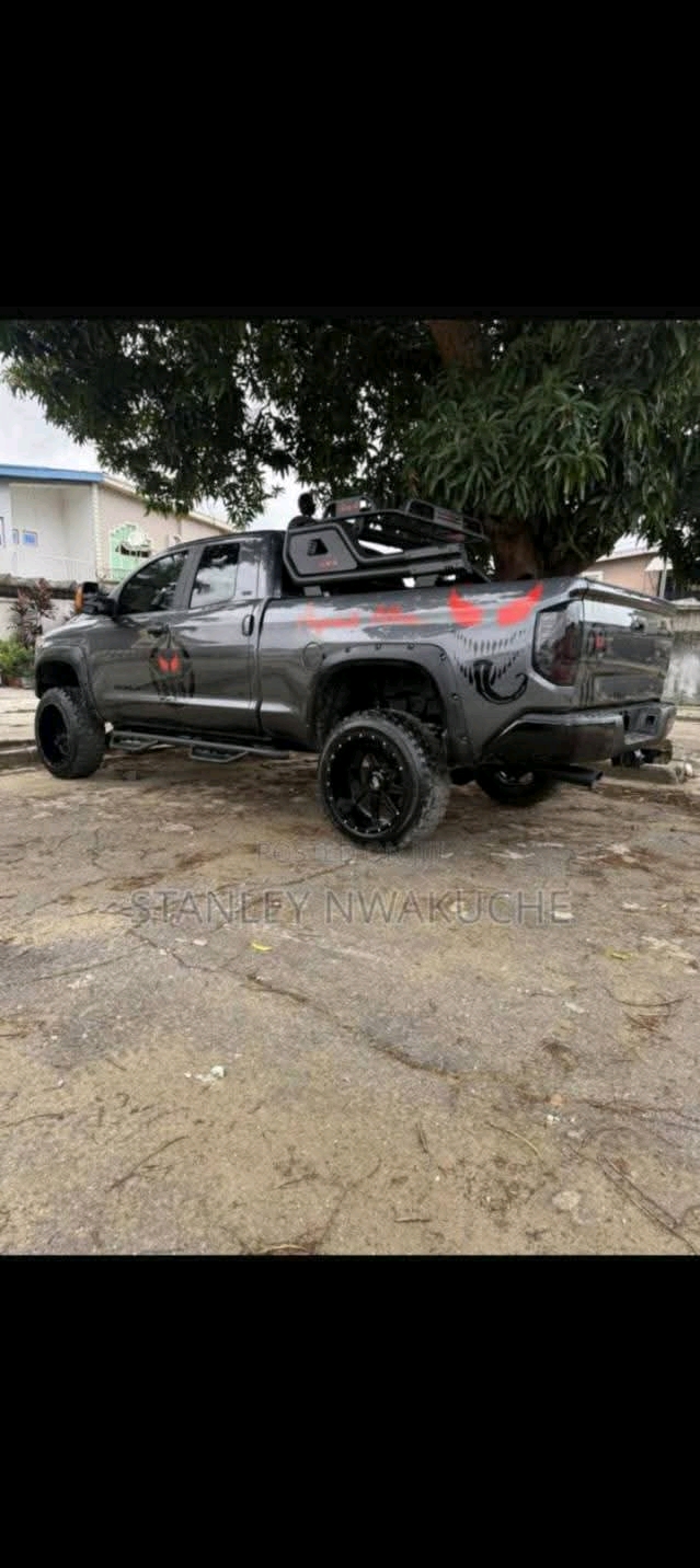 Toyota tundra en vente a Lome