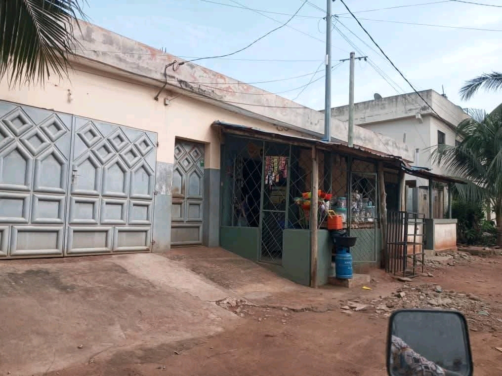 Villa en vente a lome agoe assieyeye