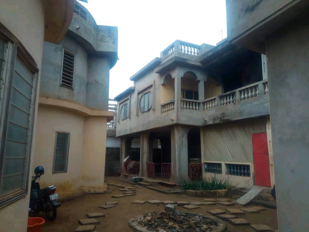 Villa en vente a Lome kegué