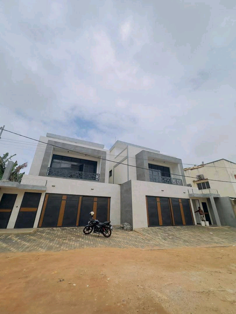 Villa en vente a lome forever