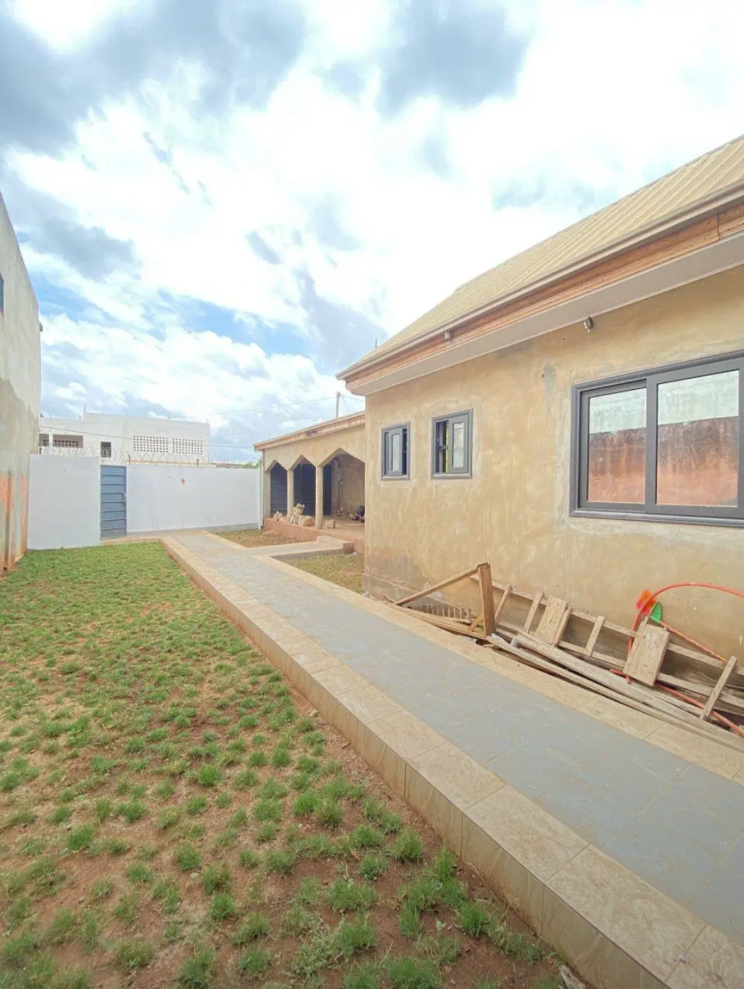 Villa en vente a Lomé kegue