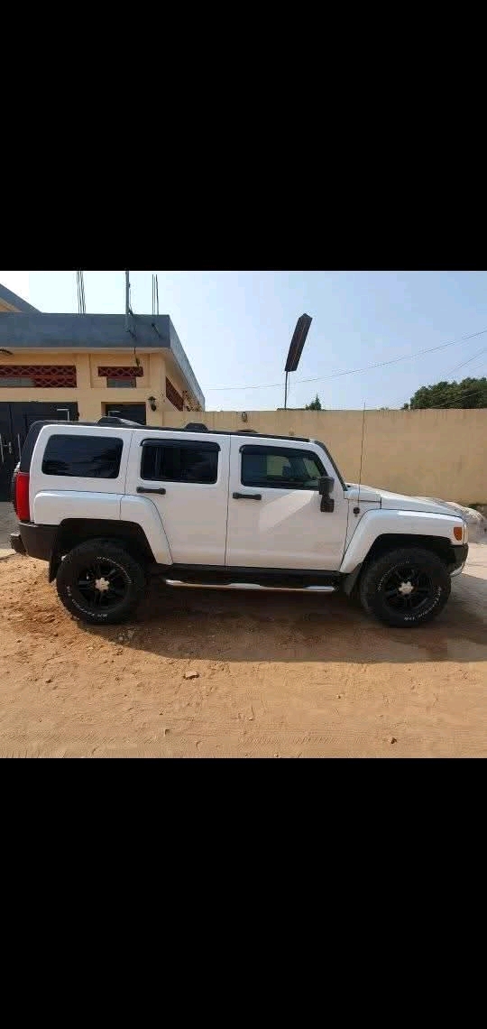 Hummer3 en vente a Lomé