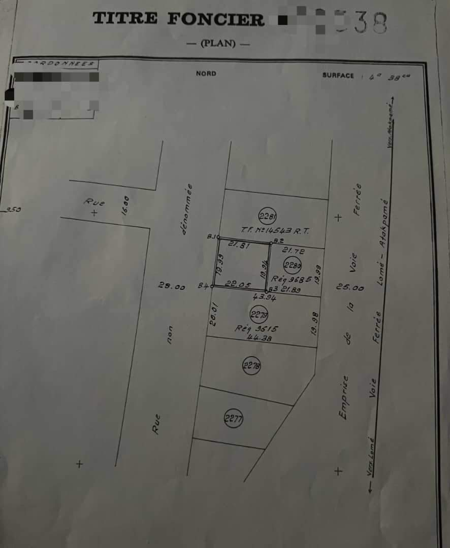 Terrain en vente a Lomé agbalepedo haac