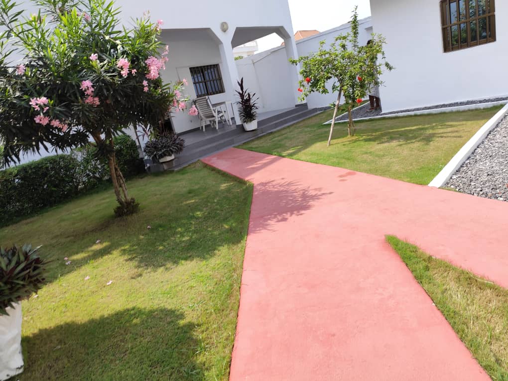 Villa en vente a Lomé baguida avepozo