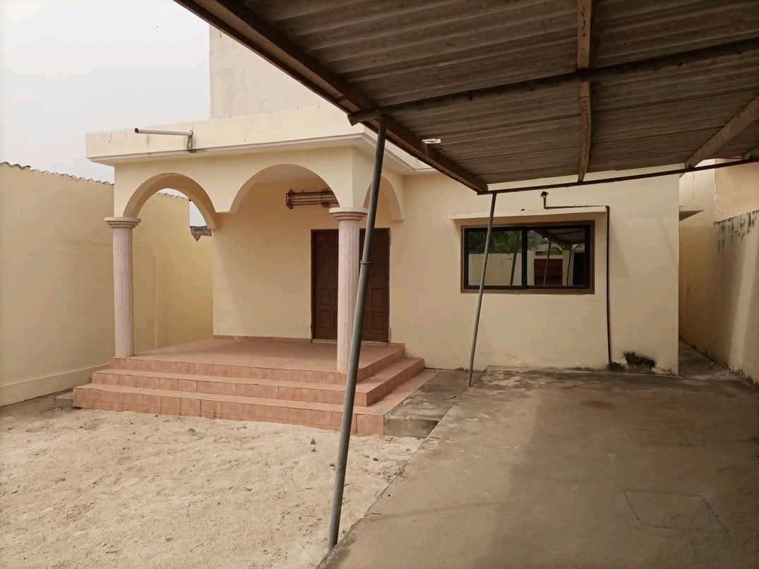 Villa en vente a Lome baguida avepozo kpogan