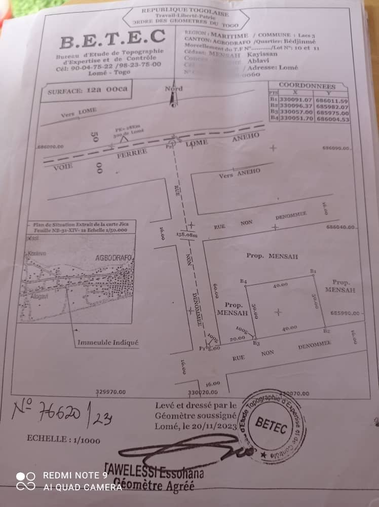 Terrain un lot en vente à agbodrafo