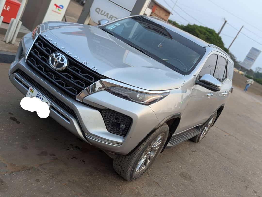 Toyota fortuner en vente a Lomé
