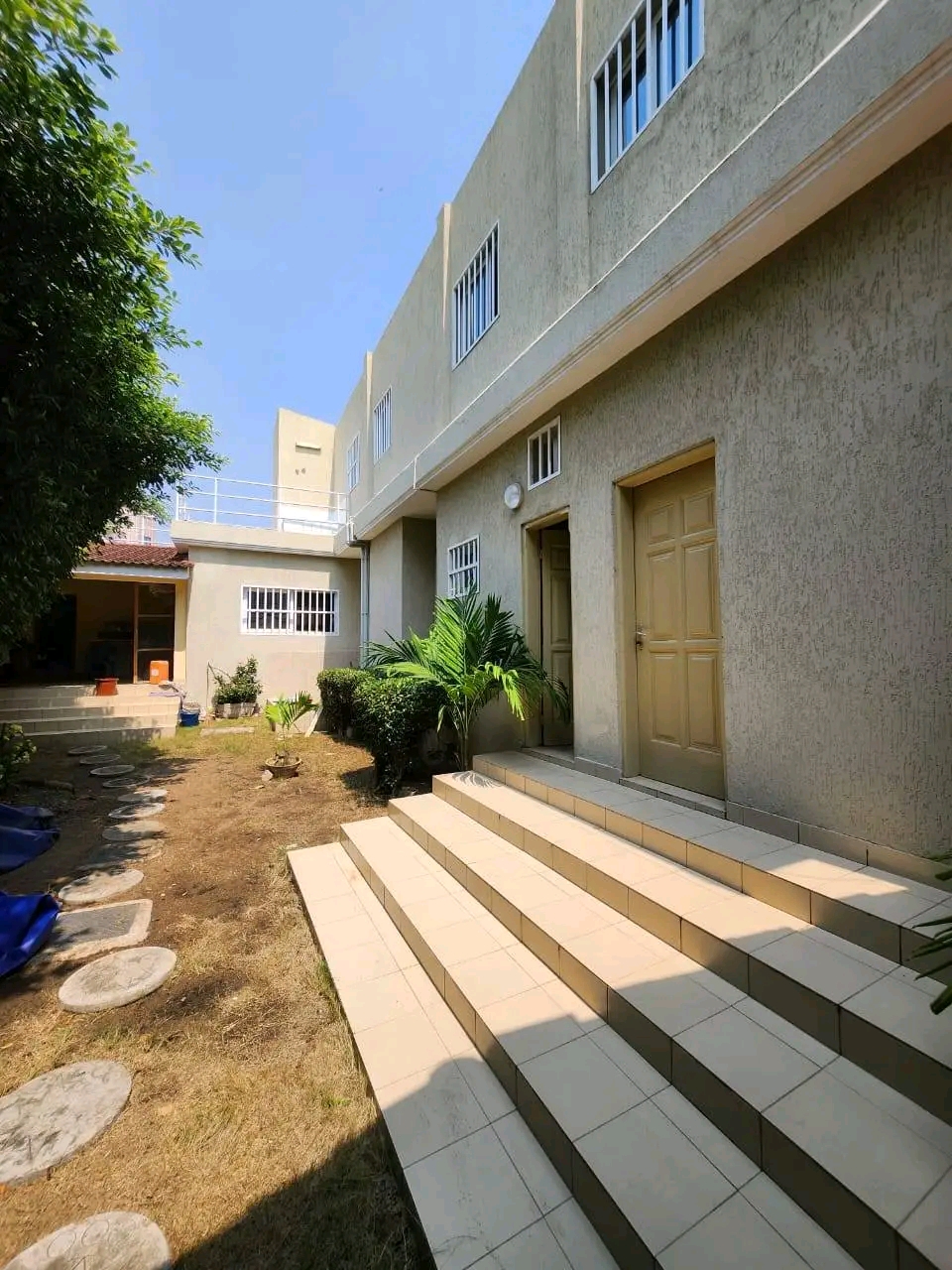 Villa en vente a Lomé baguida