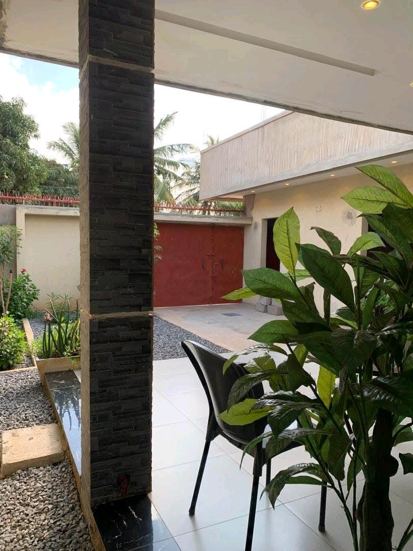 Belle villa en vente a Lomé agoe legbassito