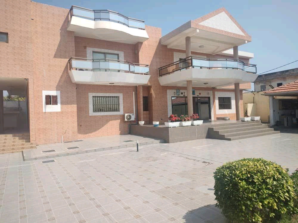 Villa en vente a Lomé baguida
